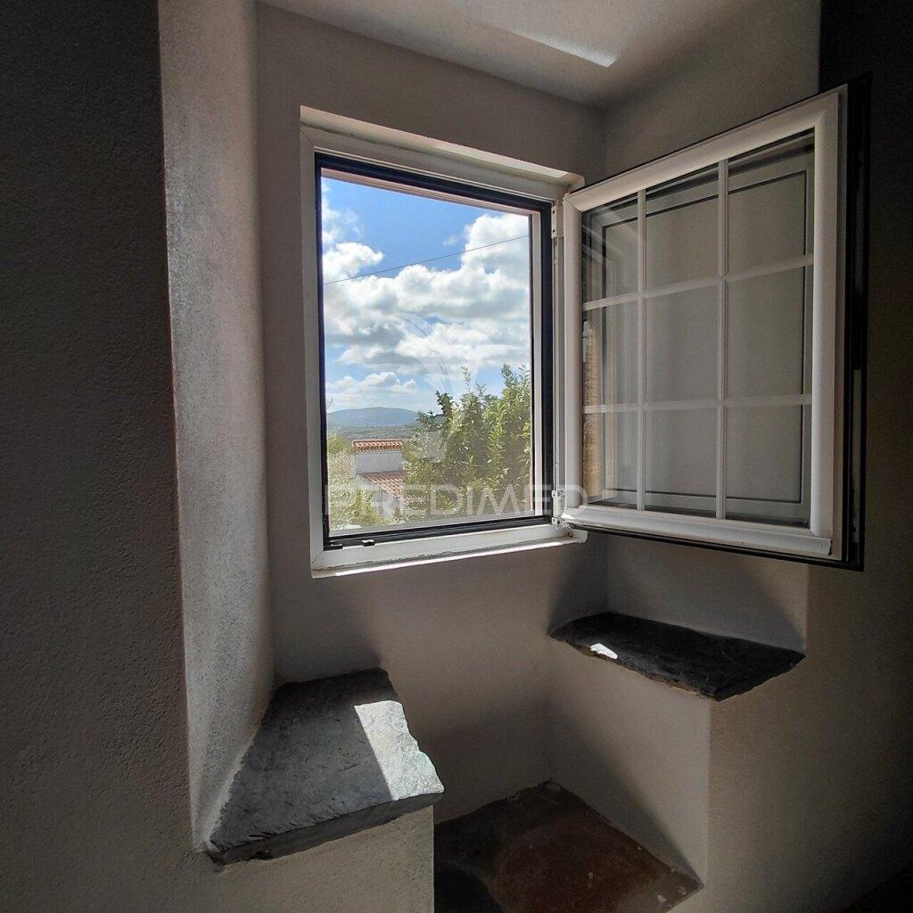 Moradia t4 com jardim em marvão