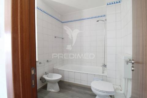 Apartamento t0+1 renovado junto à praia da rocha