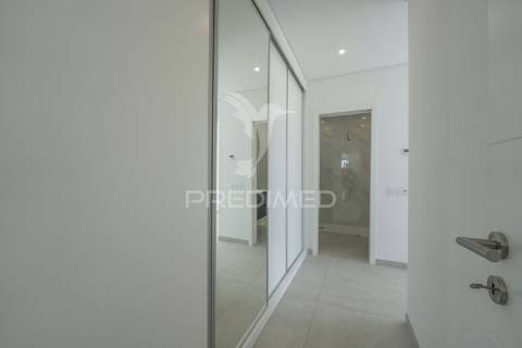 Algarve - moradia contemporânea perto da praia