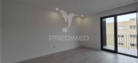 Encontre o seu espaço...fantástico apartamento novo