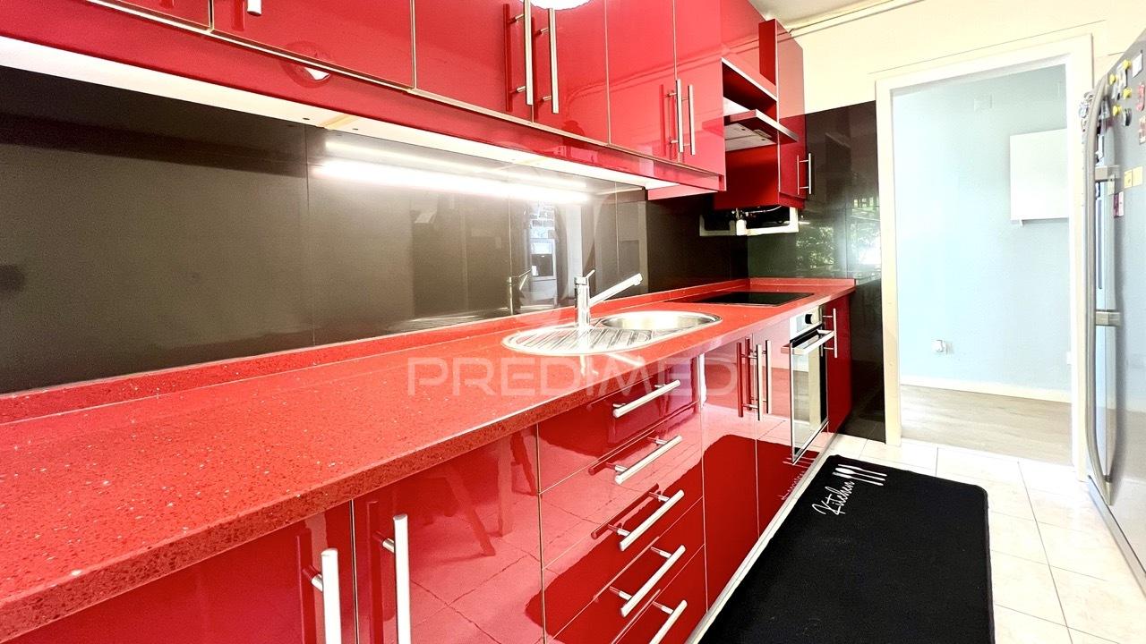 T3 duplex remodelado em alverca