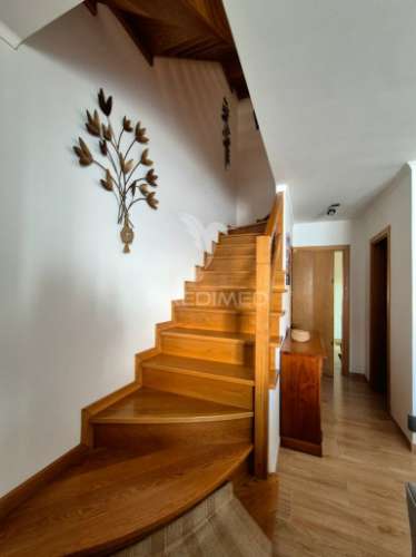 Moradia t4 em porto covo