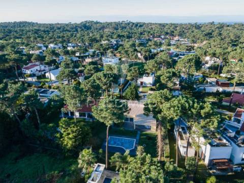 Moradia térrea v4 na prestigiada herdade da aroeira