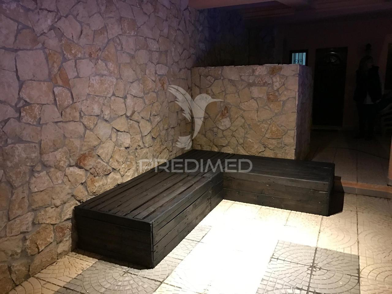 Moradia bem localizada