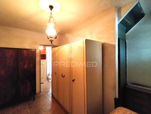 Apartamento duplex invertido t4 | lisboa | alvalade