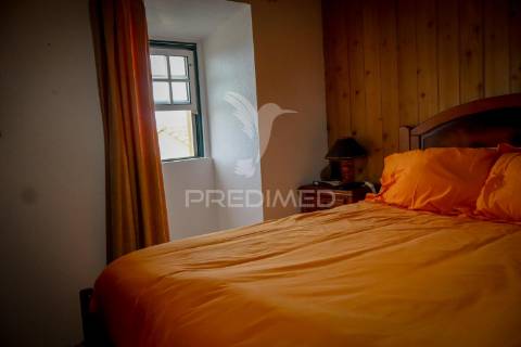 Refúgio natural com potencial de investimento – fajã dos vimes, ilha de são jorge