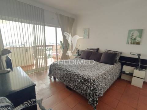 Apartamento t2  vista para mar - montechoro