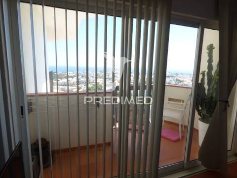 Apartamento t2  vista para mar - montechoro