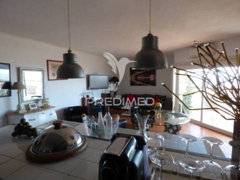 Apartamento t2  vista para mar - montechoro