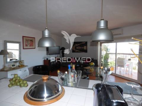 Apartamento t2  vista para mar - montechoro