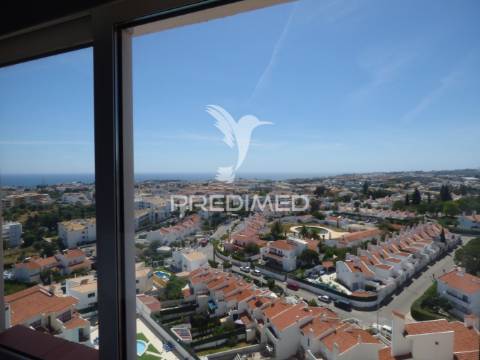 Apartamento t2  vista para mar - montechoro