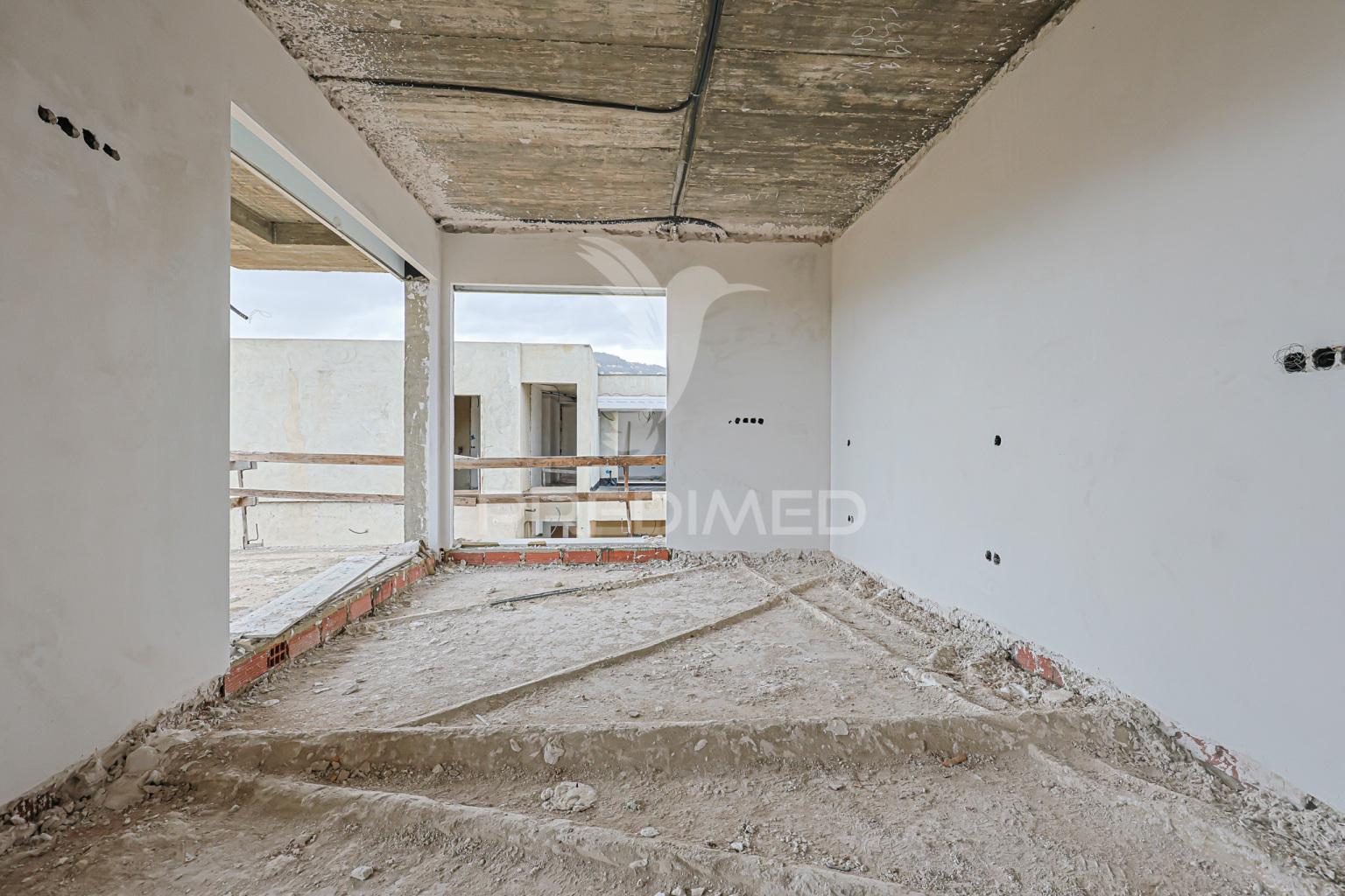 Condomínio das amálias  - moradia independente t5 com piscina privada