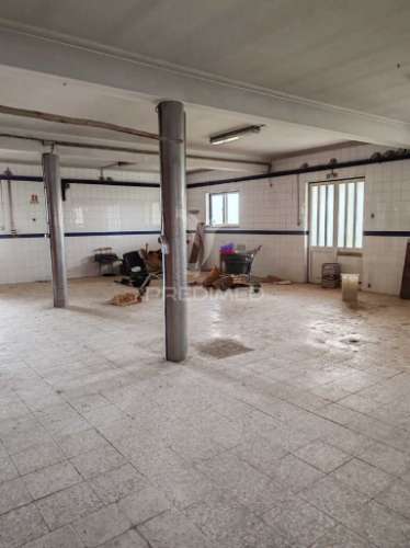 Armazém para arrendamento