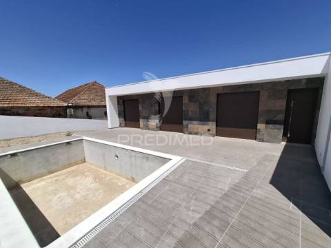 Moradia unifamiliar t4