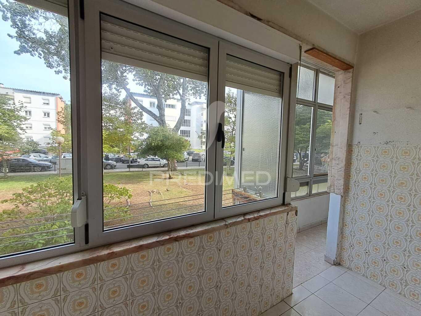 Apartamento t2 em oeiras