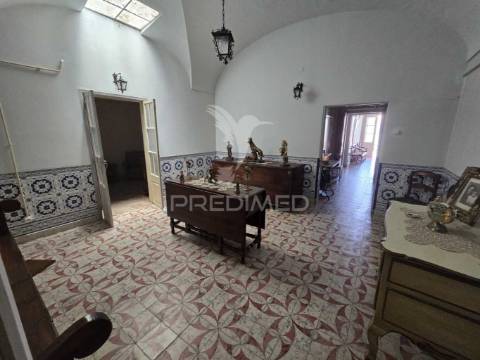 Moradia senhorial - reguengos de monsaraz