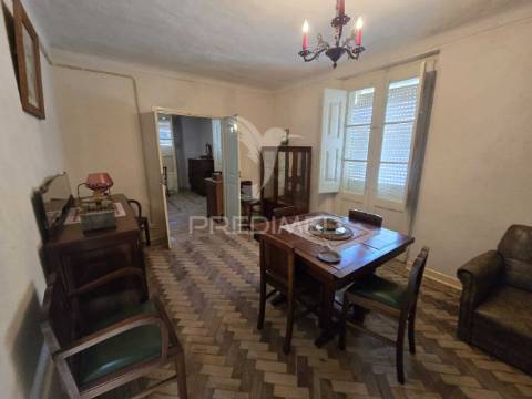 Moradia senhorial - reguengos de monsaraz