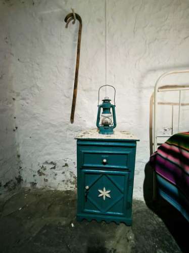 Casa tipicamente alentejana (para restaurar) com 2 quartos