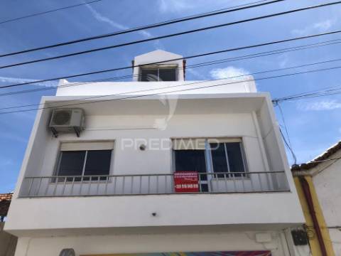 Escritório para arrendamento / loures