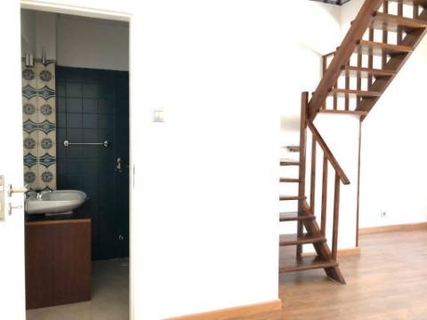 Escritório para arrendamento / loures