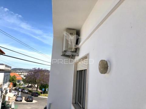 Escritório para arrendamento / loures