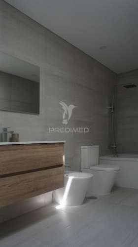 Moradia em banda tipologia t3 +1,  em merelim s. pedro, braga