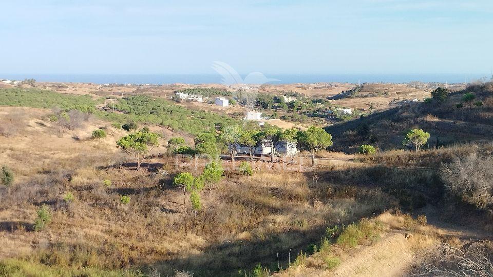 Terreno misto para construção de turismo rural tavira