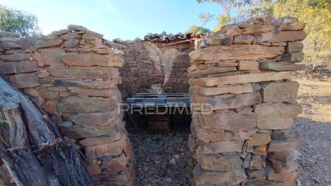 Terreno misto para construção de turismo rural tavira