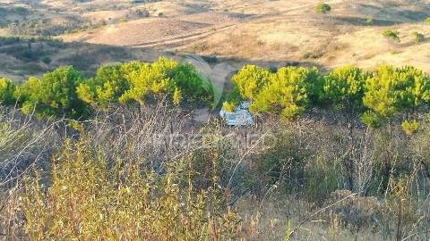 Terreno misto para construção de turismo rural tavira