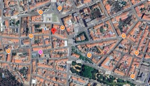 Loja em centro comercial - grândola