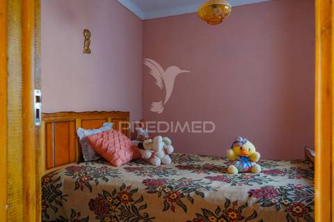 Moradia v3 para recuperar, areia – belver.