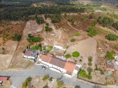 Moradia v3 para recuperar, areia – belver.