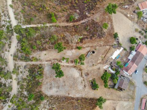 Moradia v3 para recuperar, areia – belver.