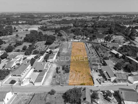 Terreno com 2.155m2 para construção de moradia térrea c/200m2 de implantação