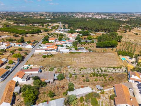 Terreno com 2.155m2 para construção de moradia térrea c/200m2 de implantação