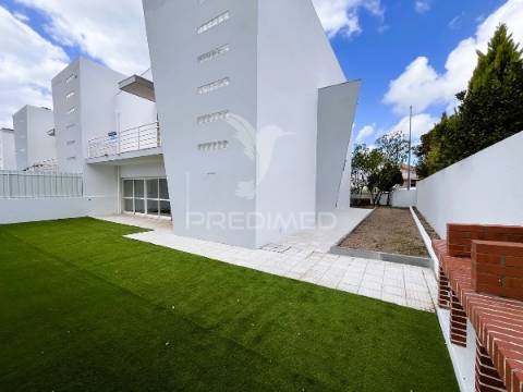 Moradia t4 em sesimbra