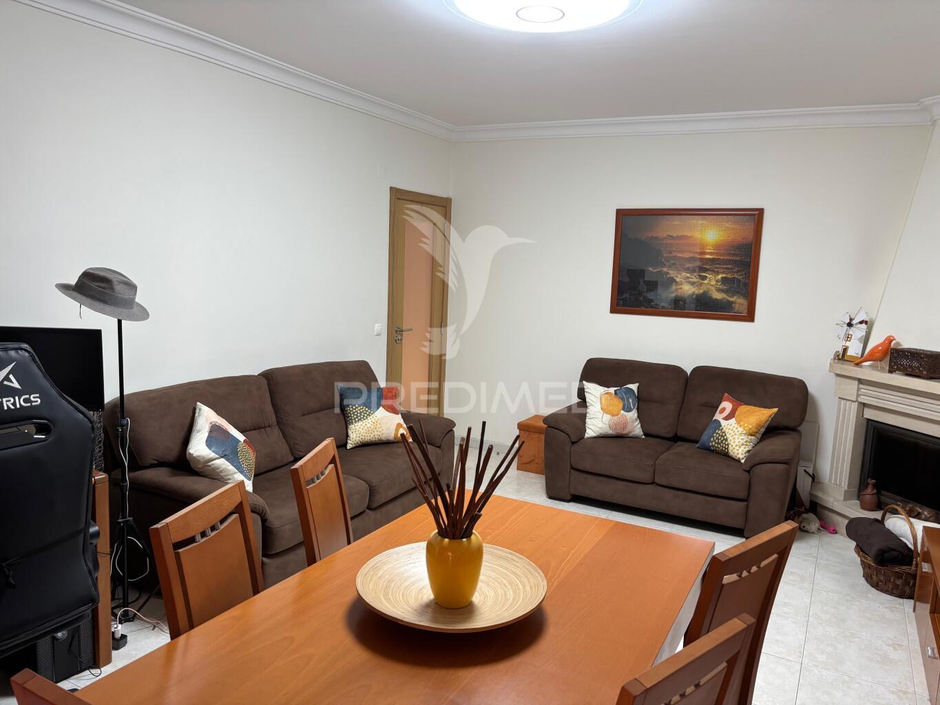 Apartamento t3 no feijó.