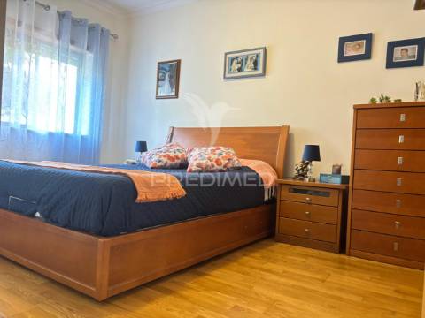 Apartamento t3 no feijó.