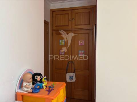 Apartamento t3 no feijó.