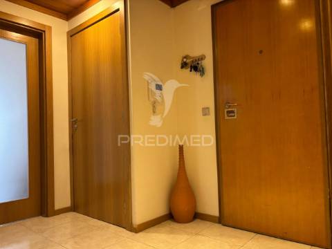 Apartamento t3 no feijó.