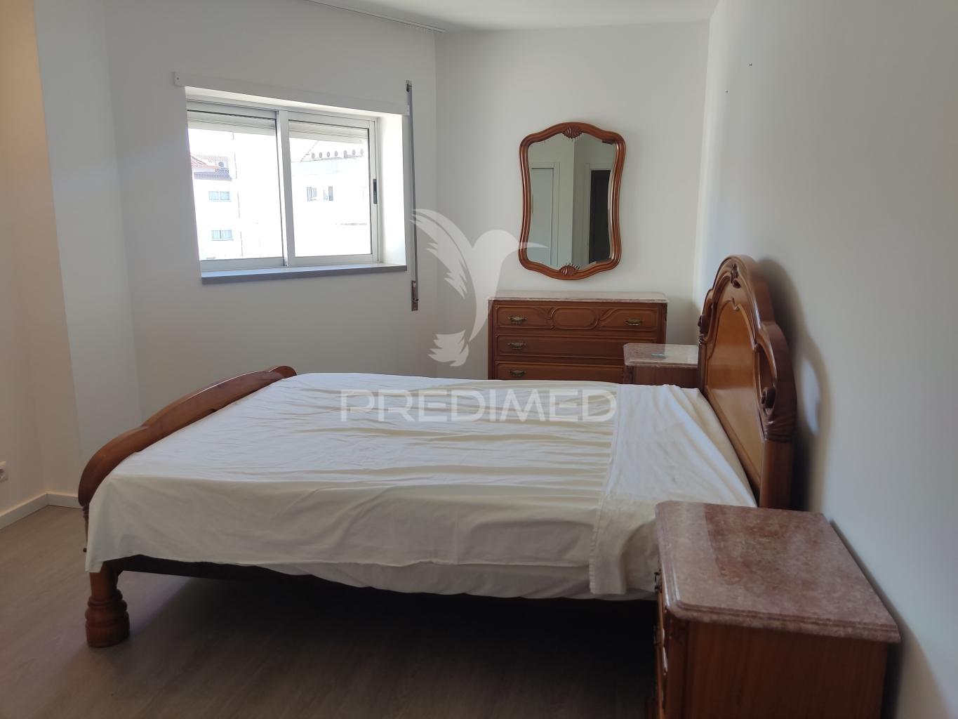 Apartamento t1 para arrendamento em fátima