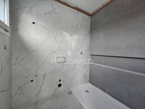 Moradia isolada t4, c/piscina e box, em oleiros - azeitão