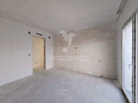 Moradia isolada t4, c/piscina e box, em oleiros - azeitão