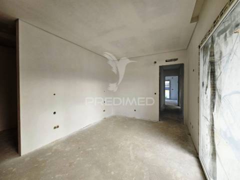 Moradia isolada t4, c/piscina e box, em oleiros - azeitão