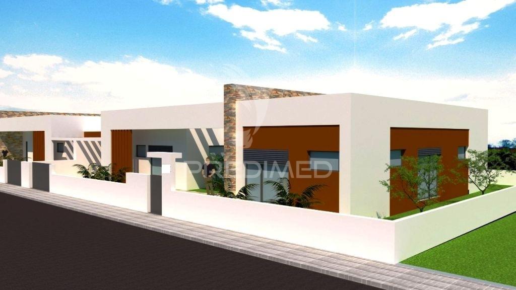 Moradia isolada t4, c/piscina e box, em oleiros - azeitão
