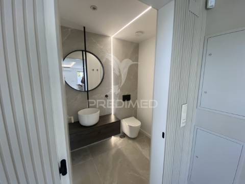 Moradia isolada na aroeira