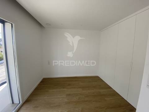 Moradia isolada na aroeira