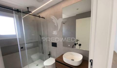 Moradia isolada na aroeira