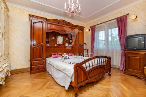 Moradia individual t5 com elevador e terreno – merelim s. paio, braga