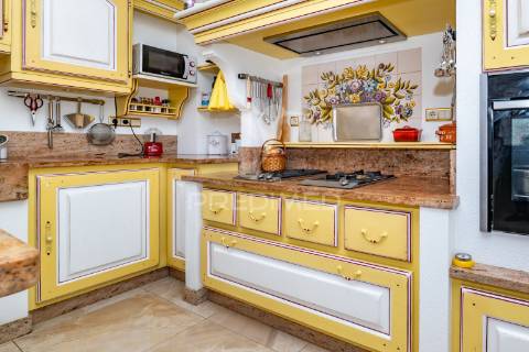 Moradia individual t5 com elevador e terreno – merelim s. paio, braga